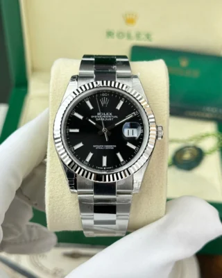 Datejust Black Dial Fluted Bezel Oyster Bracelet