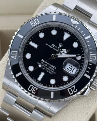 Superclone Submariner Black Dial 126610LN Angle Detail