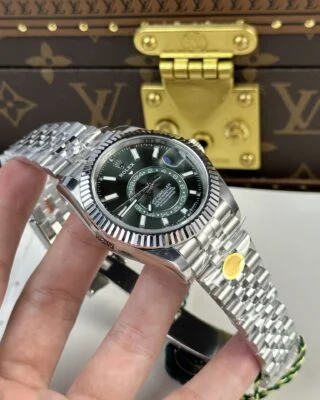 Superclone Sky-Dweller Mint green Dial 336934 Jubilee Perspective View