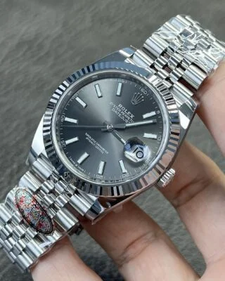 Superclone Datejust Rhodium Dial 126334 Jubilee Perspective View