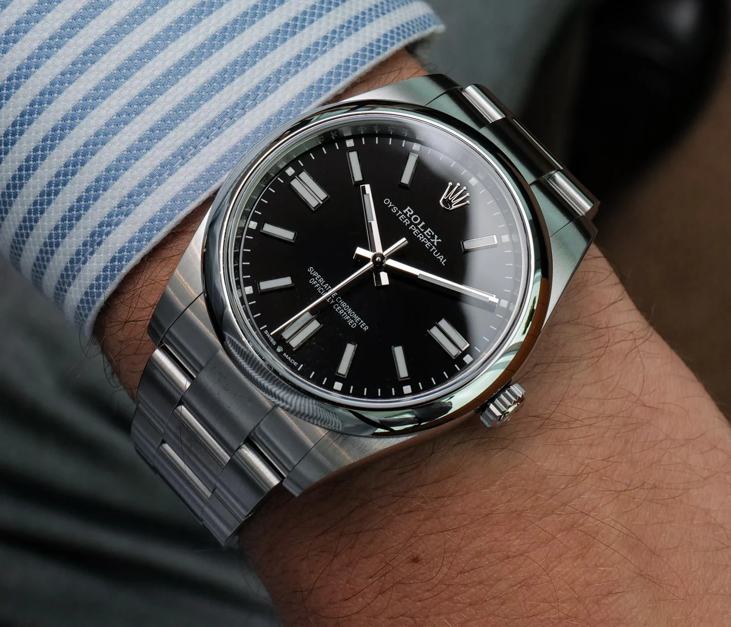 Rolex Oyster Perpetual 41 ref 124300 on wrist for professional settings